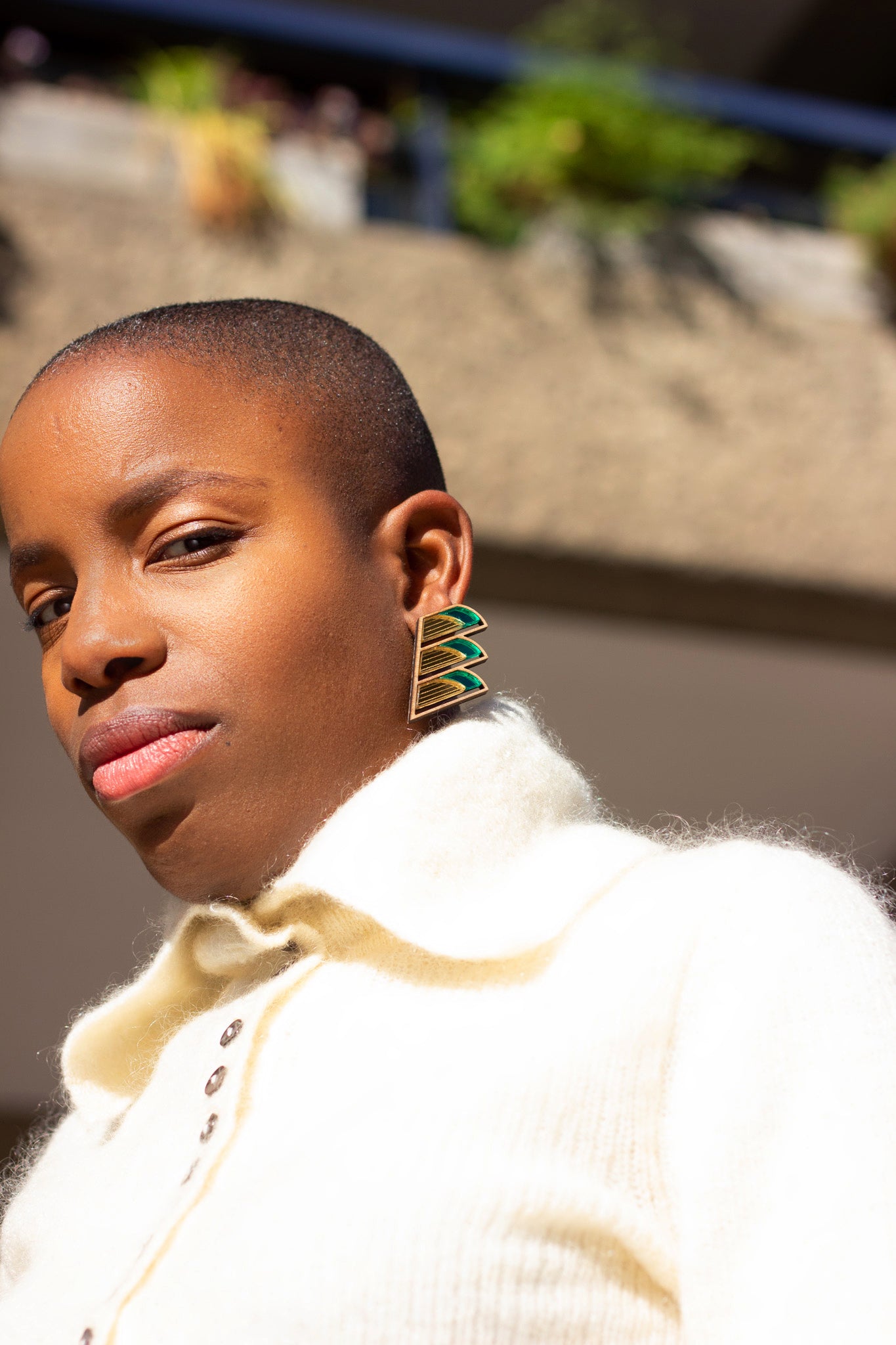 Serrated Balcony Earring - Green image 4