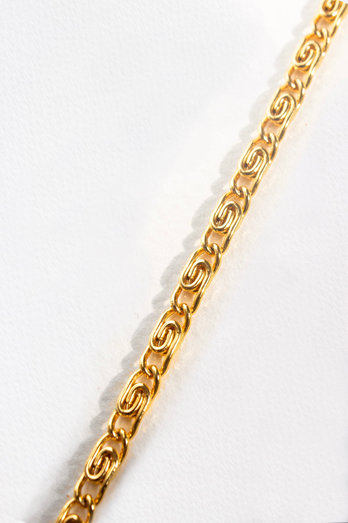 Neave Necklace