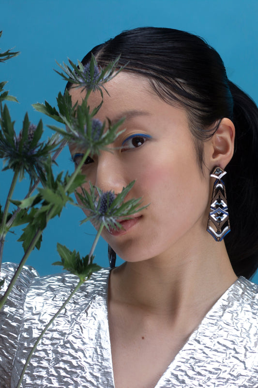 Miku Earrings - Winter