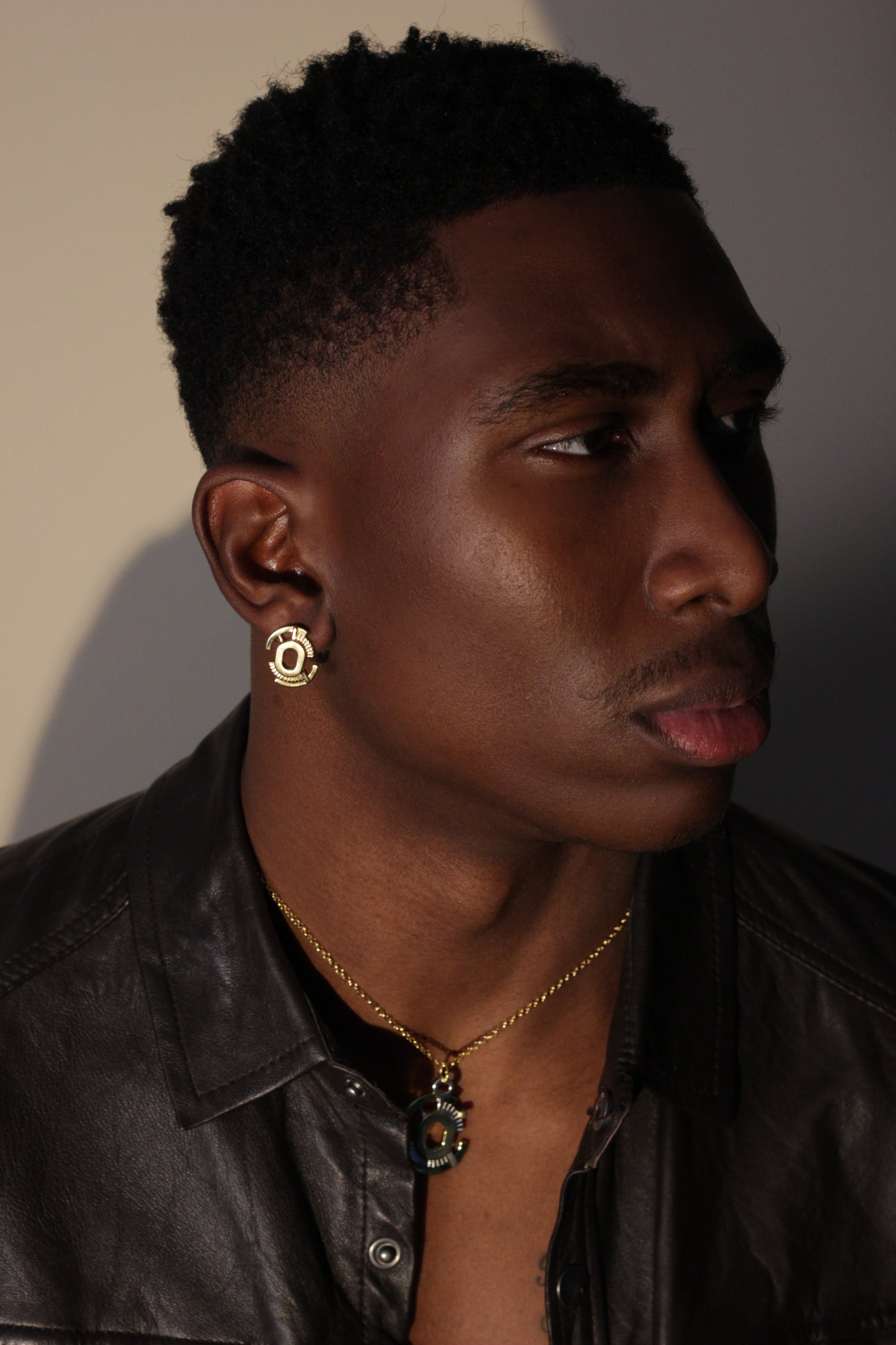 Gaia Studs - Gold