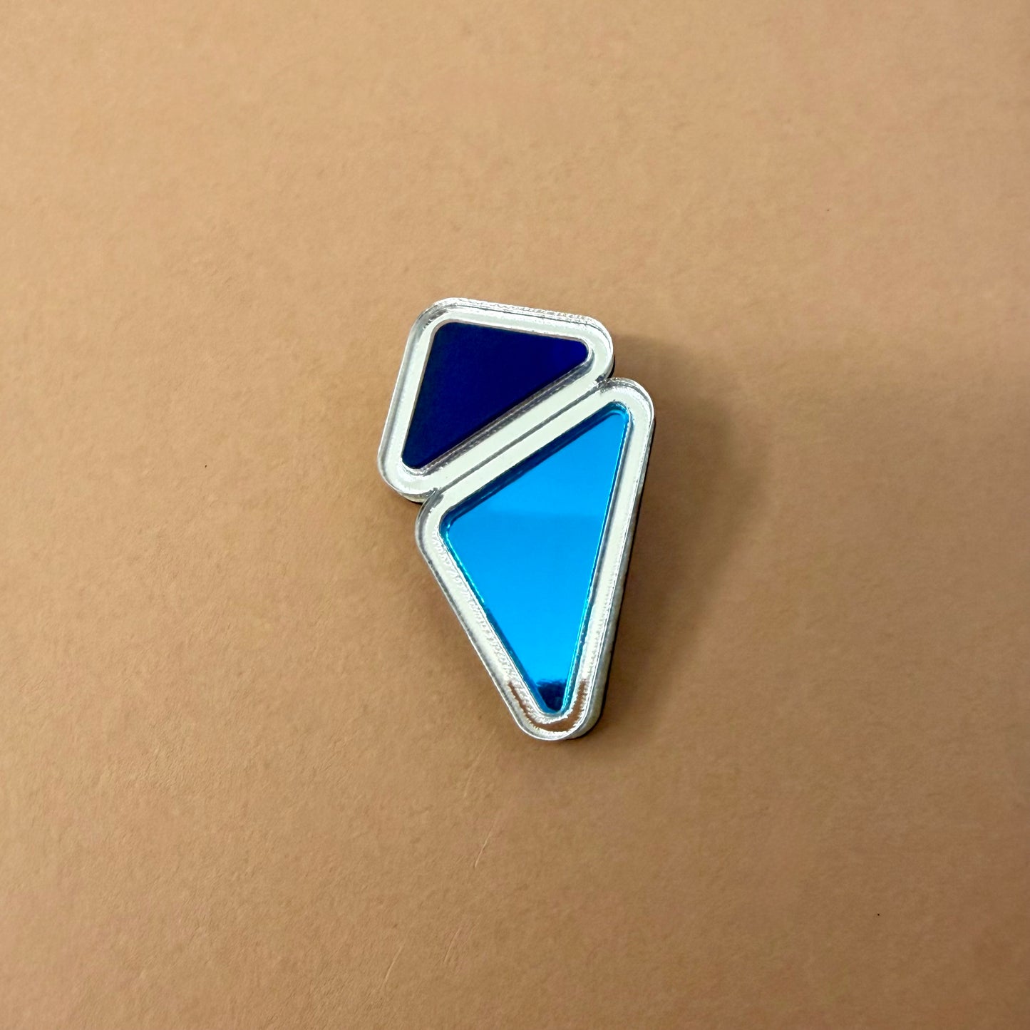 Rizu Brooch - SAMPLES