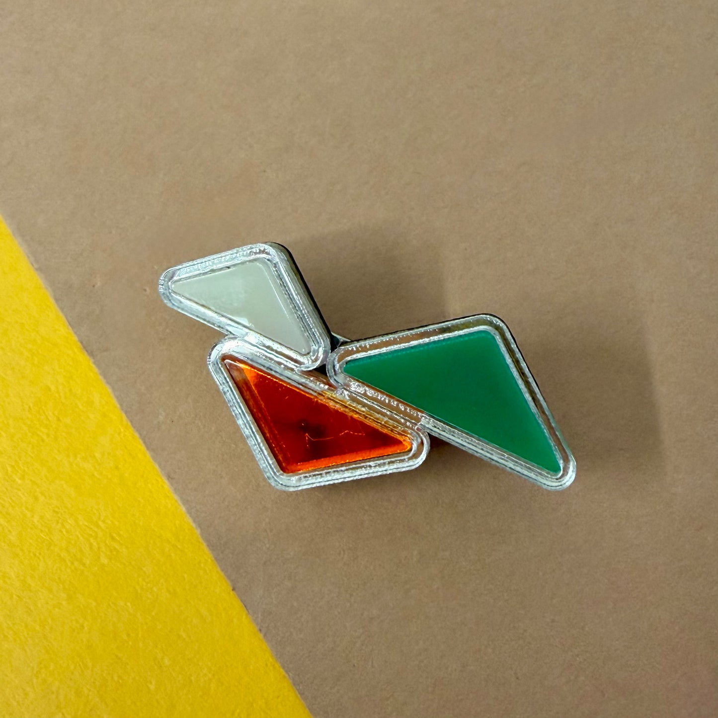 Mini Amal Brooch - Mango SECOND