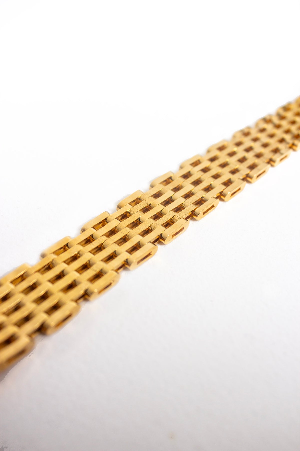 Sade Cuff