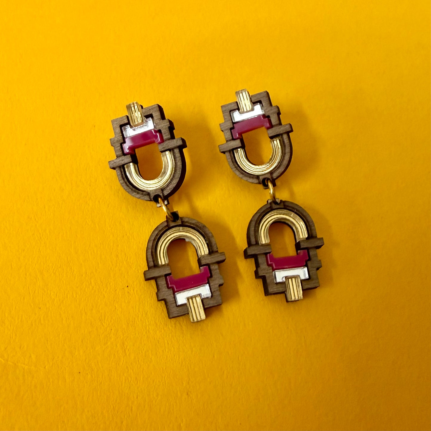 Zyanya Earring - Dragon Fruit SECONDS